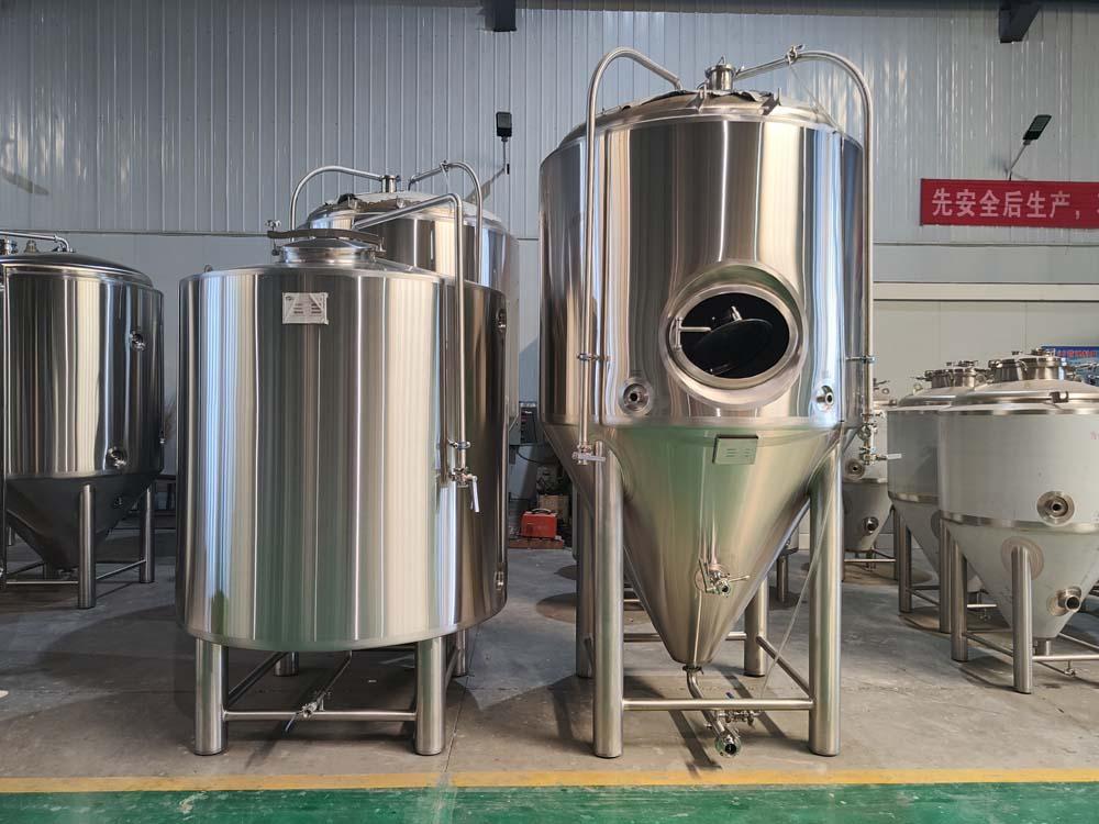  25hl Jacketed conical fermenter